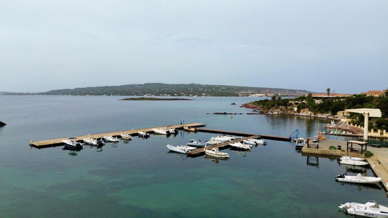 Вілла A Vacation On A Private Island Карлофорте Екстер'єр фото